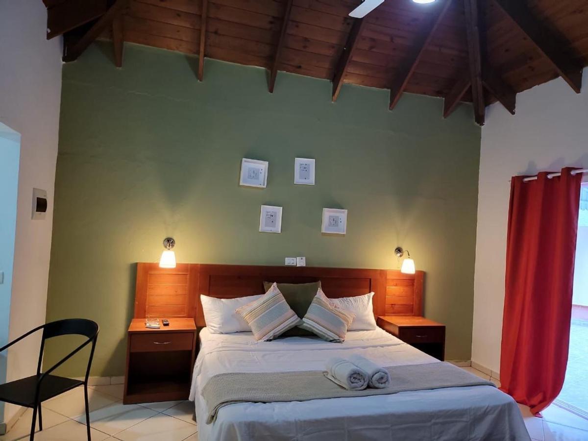 Hotel Sea Breeze Sosúa Buitenkant foto