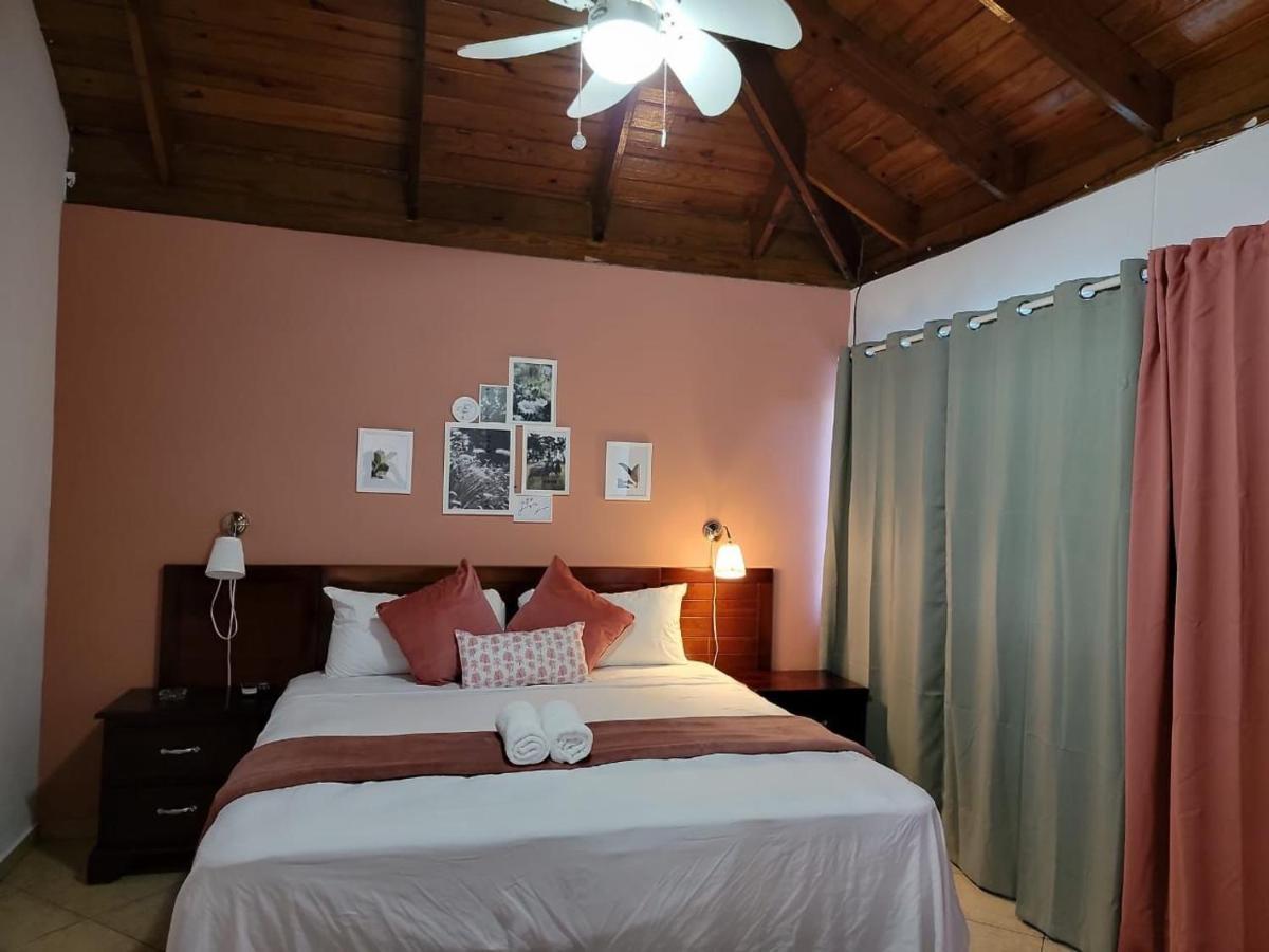 Hotel Sea Breeze Sosúa Buitenkant foto